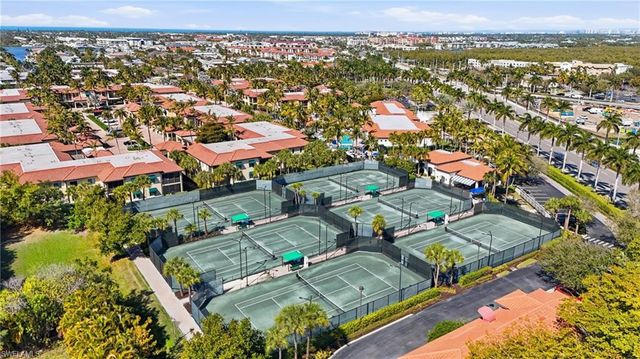 975 Sandpiper ST # A202, Naples, FL 34102