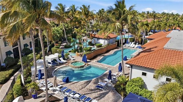 975 Sandpiper ST # A202, Naples, FL 34102