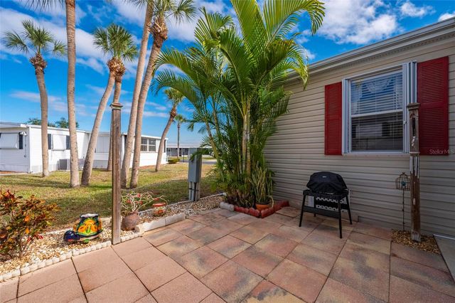 1000 KINGS HIGHWAY 274, Port Charlotte, FL 33980