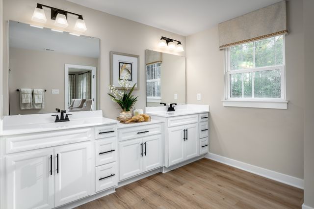 1109 Valhalla Ct, Murfreesboro, TN 37128