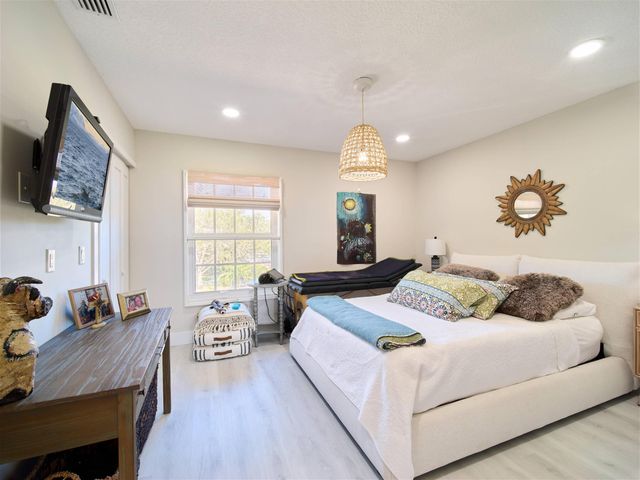 18449 SE Wood Haven Lane C, Jupiter, FL 33469