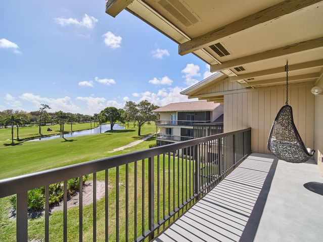 18449 SE Wood Haven Lane C, Jupiter, FL 33469