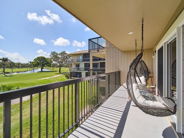 18449 SE Wood Haven Lane C, Jupiter, FL 33469