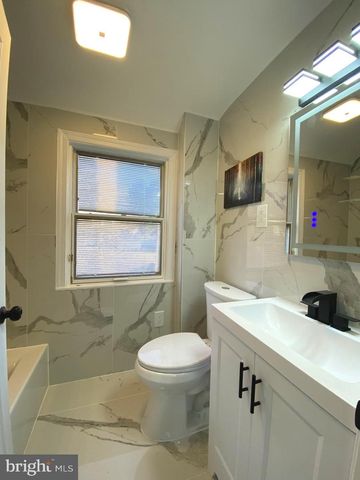 211 SCHEIVERT AVE, Aston, PA 19014