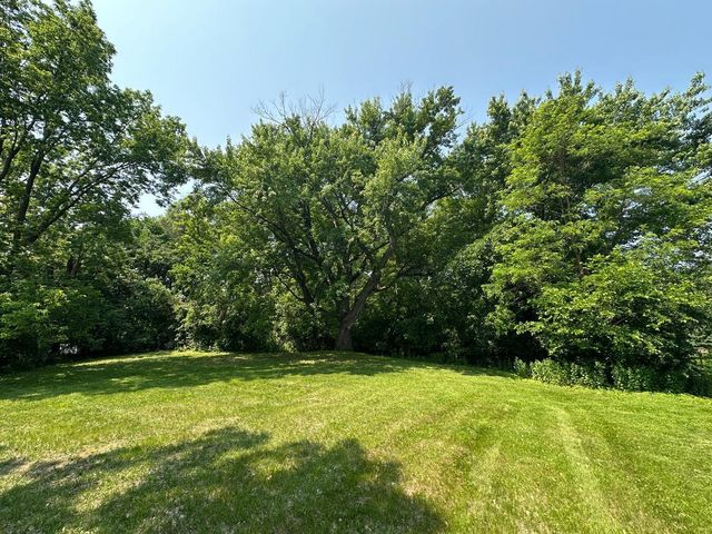 4532 Fairview Avenue, Minnetonka, MN 55343