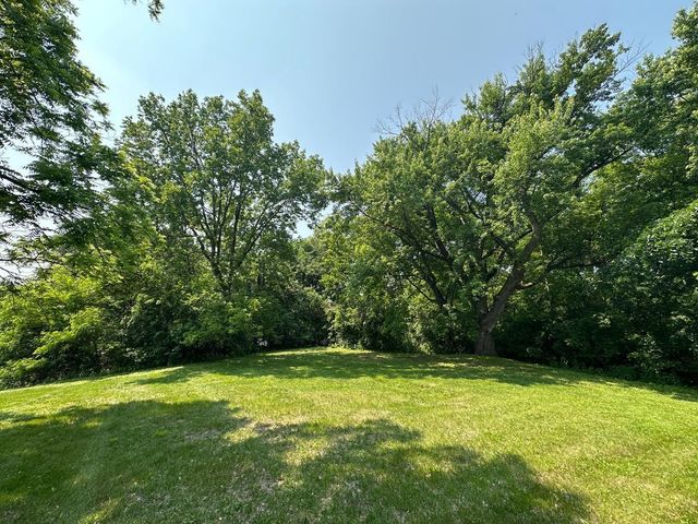 4532 Fairview Avenue, Minnetonka, MN 55343