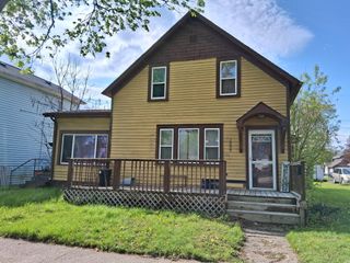 1009 N Bond Street, Saginaw City, MI 48602