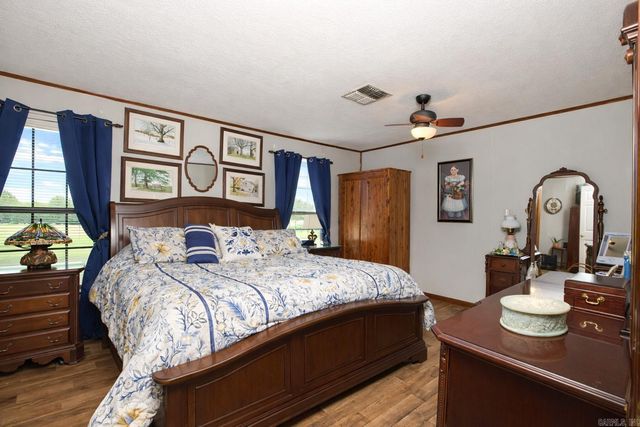 2100 Cook Rd, White Hall, AR 71602