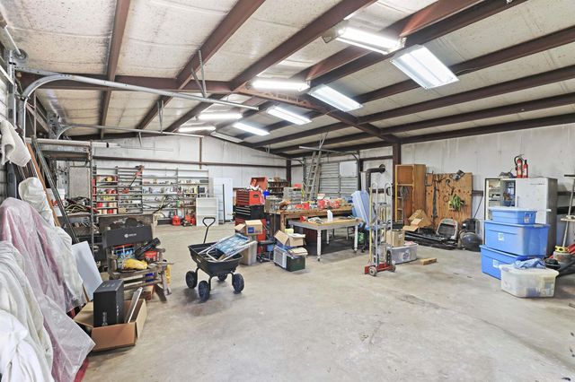 2100 Cook Rd, White Hall, AR 71602