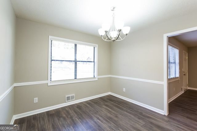 3055 Sumit Wood Drive, Kennesaw, GA 30152