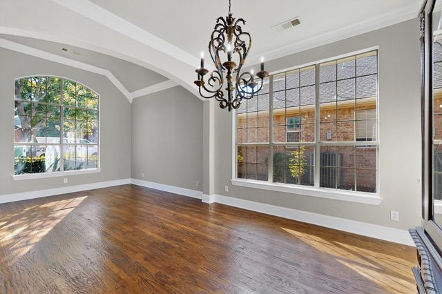 404 Broken Sword Drive, Lewisville, TX 75056