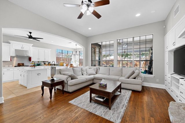 404 Broken Sword Drive, Lewisville, TX 75056