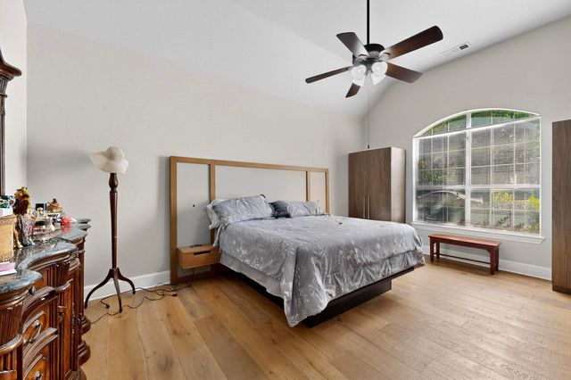 404 Broken Sword Drive, Lewisville, TX 75056