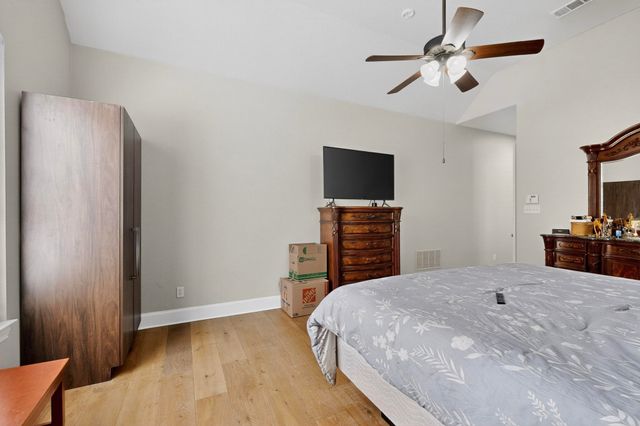 404 Broken Sword Drive, Lewisville, TX 75056