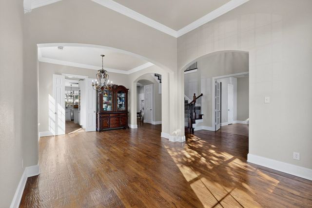 404 Broken Sword Drive, Lewisville, TX 75056