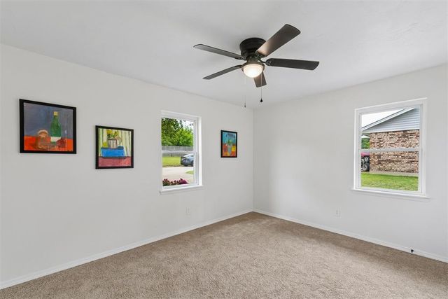 500 Oak Park Drive, Choctaw, OK 73020