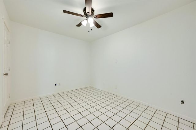 6713 SILVERMINE DR, Austin, TX 78736