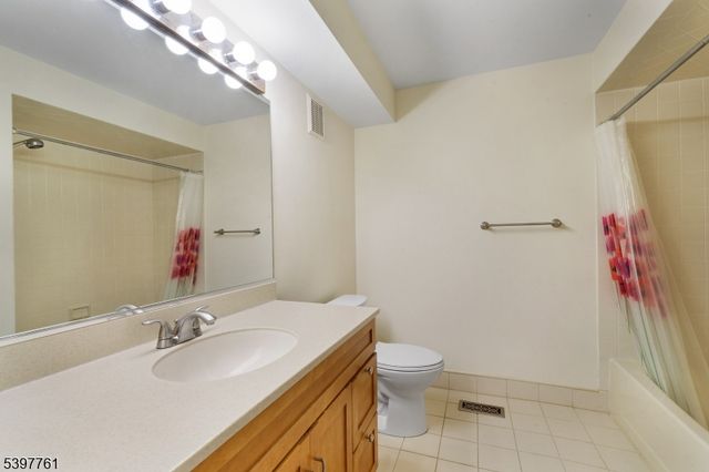 41 Smithfield Ct, Bernards Twp., NJ 07920