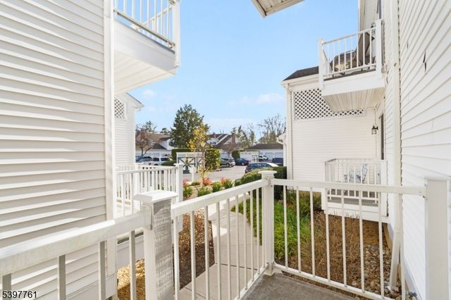 41 Smithfield Ct, Bernards Twp., NJ 07920