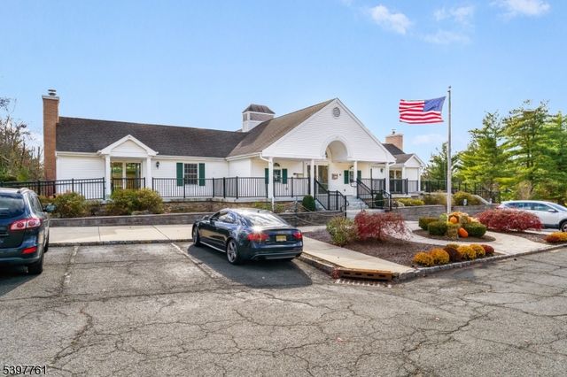 41 Smithfield Ct, Bernards Twp., NJ 07920