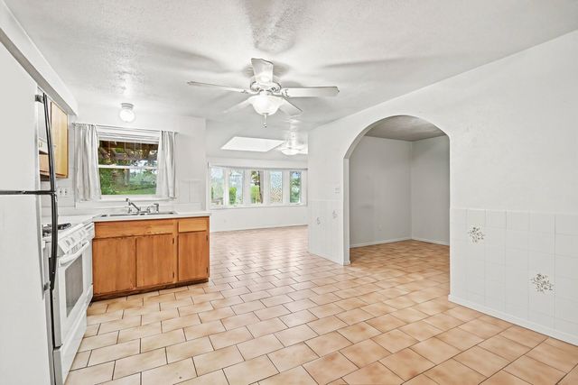 609 Tilipi Lane, Schaumburg, IL 60193