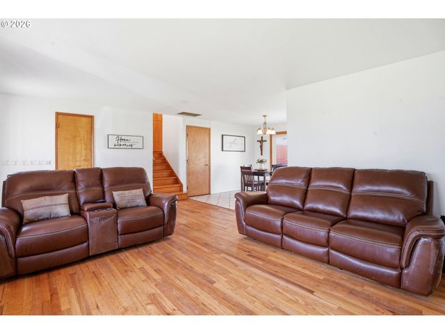 4425 Sw 202ND Ave, Beaverton, OR 97078