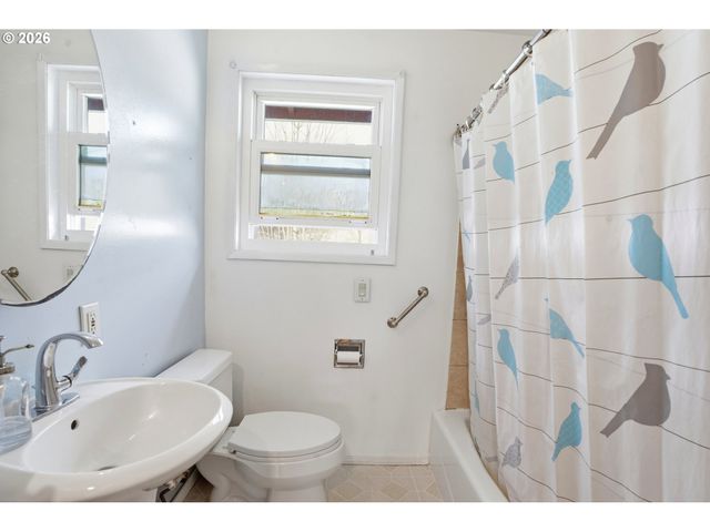 4425 Sw 202ND Ave, Beaverton, OR 97078