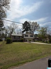 751 CAMBRIDGE ROAD, Hueytown, AL 35023