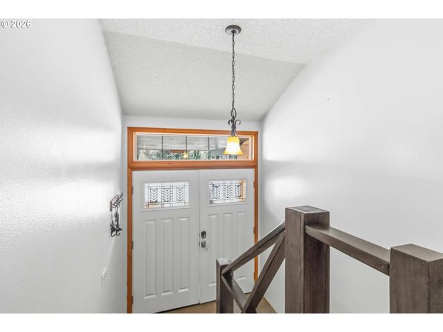 545 Val Vista Dr, Montesano, WA 98563