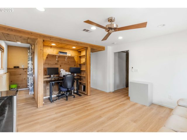 545 Val Vista Dr, Montesano, WA 98563