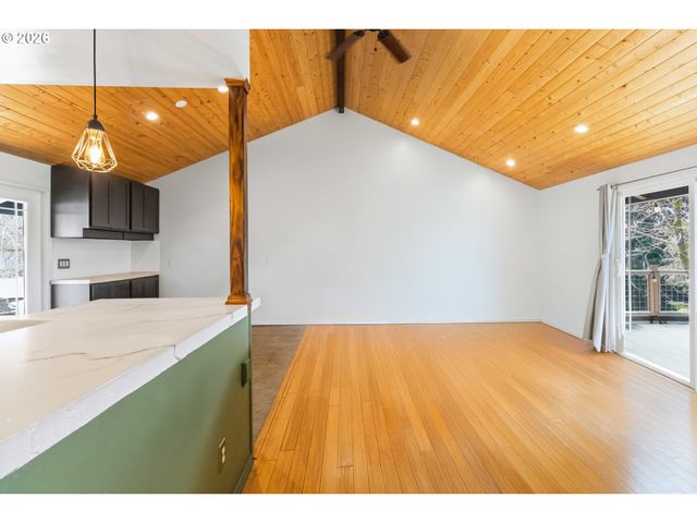 545 Val Vista Dr, Montesano, WA 98563