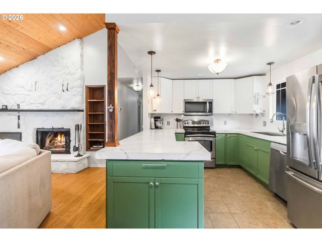 545 Val Vista Dr, Montesano, WA 98563