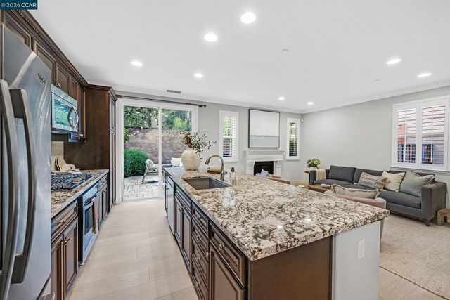 111 Elworthy Ranch Dr, Danville, CA 94526