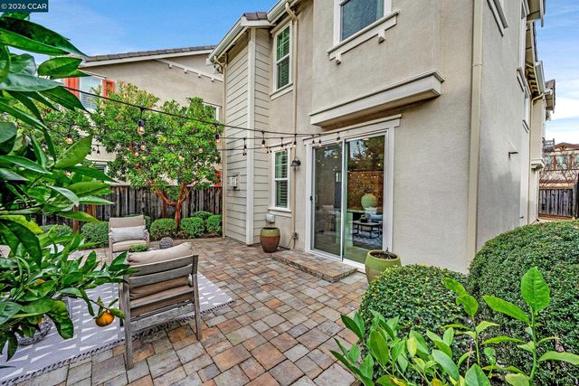 111 Elworthy Ranch Dr, Danville, CA 94526