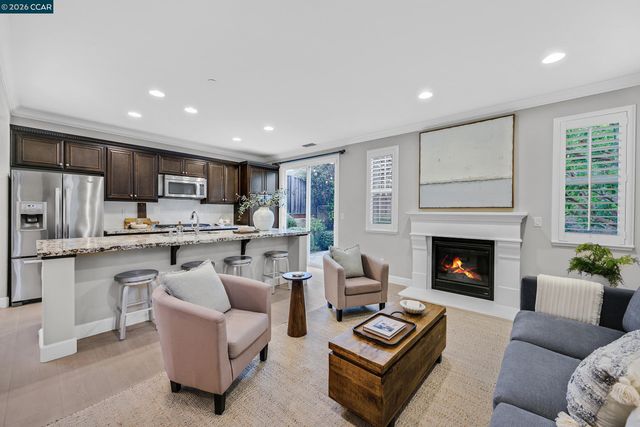 111 Elworthy Ranch Dr, Danville, CA 94526