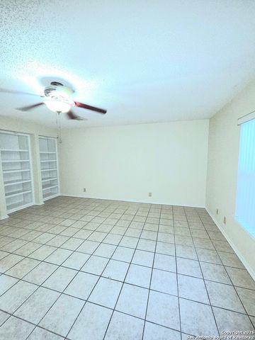 5210 Kenton Stone, San Antonio, TX 78240