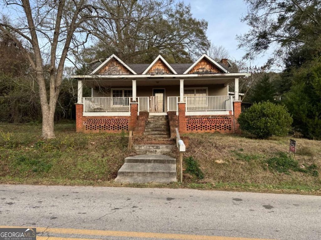 203 Johnson Street, Hogansville, GA 30230
