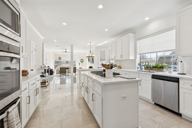 1807 Mesquite Court, Southlake, TX 76092