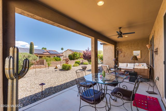 2197 E Apache Springs Lane, Green Valley, AZ 85614