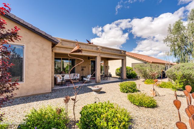 2197 E Apache Springs Lane, Green Valley, AZ 85614