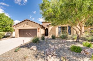 2197 E Apache Springs Lane, Green Valley, AZ 85614