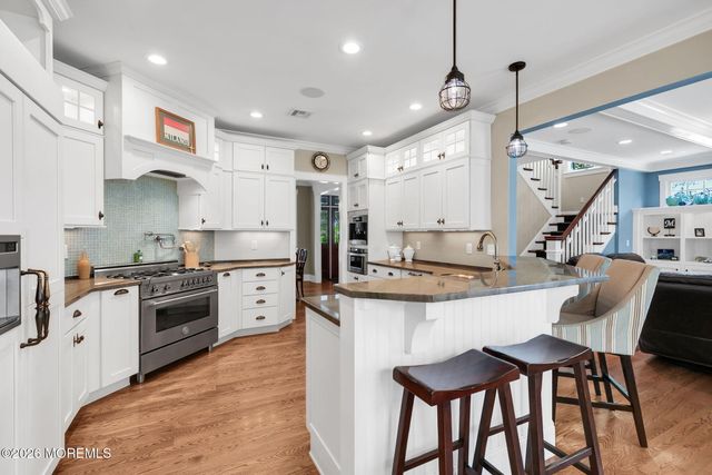 83 Silver Bay Road, Toms River, NJ 08753