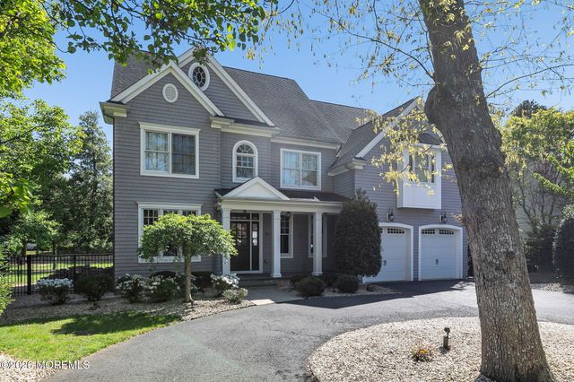 83 Silver Bay Road, Toms River, NJ 08753