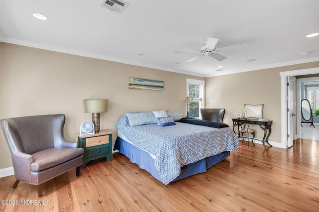83 Silver Bay Road, Toms River, NJ 08753