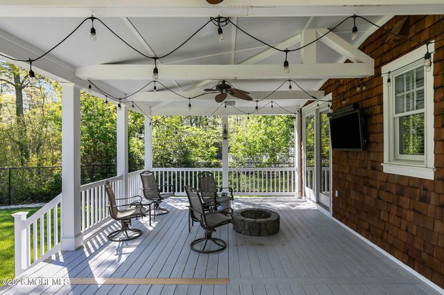83 Silver Bay Road, Toms River, NJ 08753