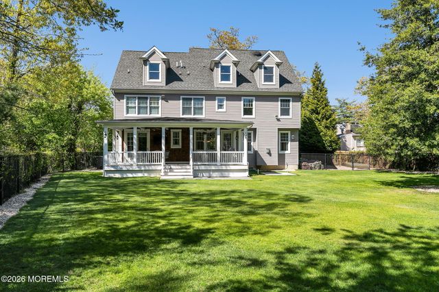 83 Silver Bay Road, Toms River, NJ 08753
