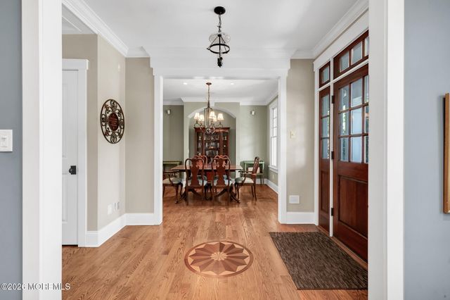 83 Silver Bay Road, Toms River, NJ 08753