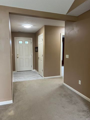 9503 Carmondy Crossing, New Haven, IN 46774