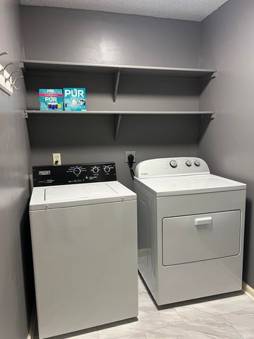 9503 Carmondy Crossing, New Haven, IN 46774