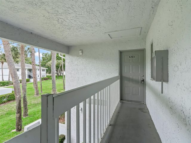563 MIDWAY TRACK K203, Ocala, FL 34472